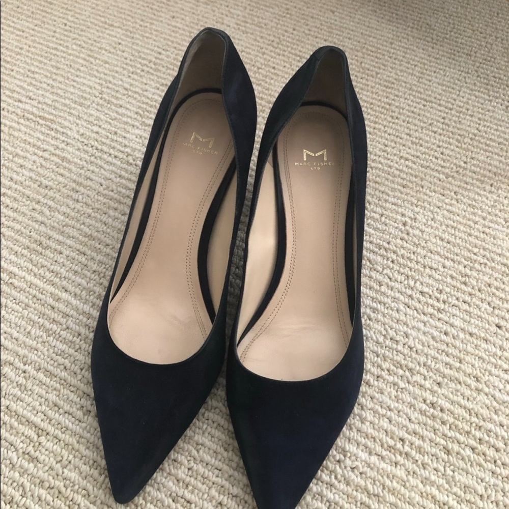 Black Marc fisher heels